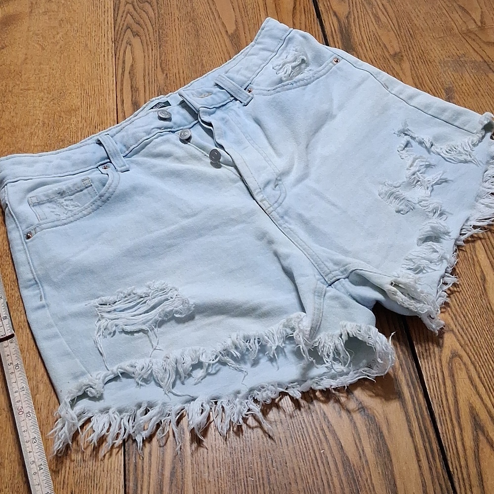 WILD FABLE Jeans Shorts Womens 8 ?? BLUE Button Fly Highest Rise  Used FRAY